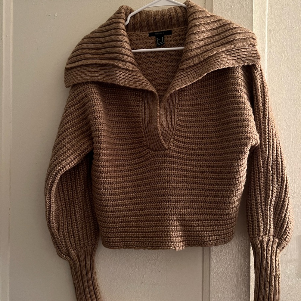 Forever 21 knit crop sweater
